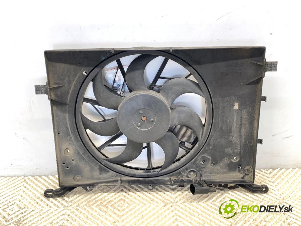 VOLVO S60 I sedan 2003 120 kW 2.4 D5 2401 ventilátor chladiče 30645148 (Ventilátor)