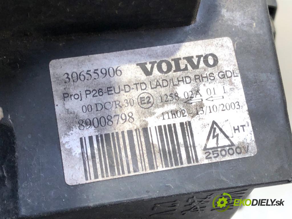VOLVO S60 I sedan 2003 120 kW 2.4 D5 2401 Svetlomet pravy predný XENON 30655906