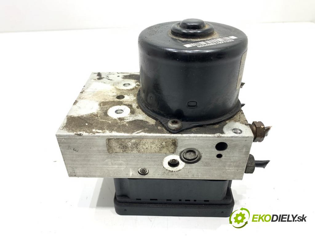 VOLVO S60 I sedan 2003 120 kW 2.4 D5 2401 Pumpa ABS P08671225 (Pumpa ABS)