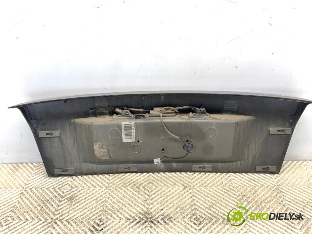 VOLVO S60 I sedan 2003 120 kW 2.4 D5 2401 lišta dveří zadní část 30634237