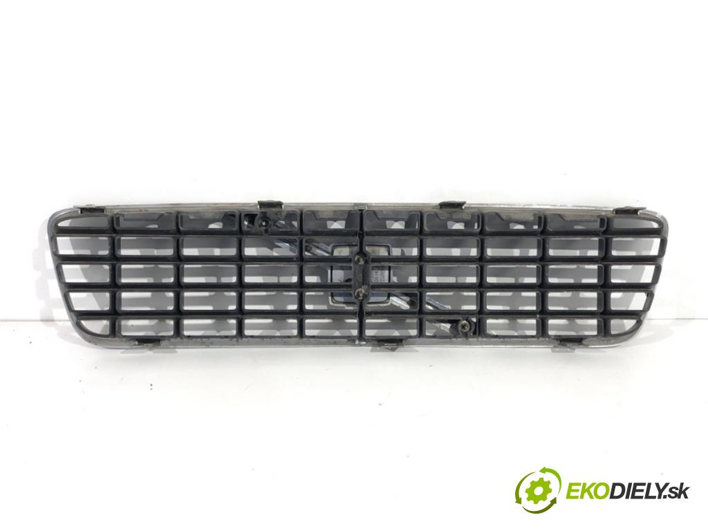 VOLVO S60 I sedan 2003 120 kW 2.4 D5 2401 mřížka maska 9190740 (Přední mřížka (maska chladiče))
