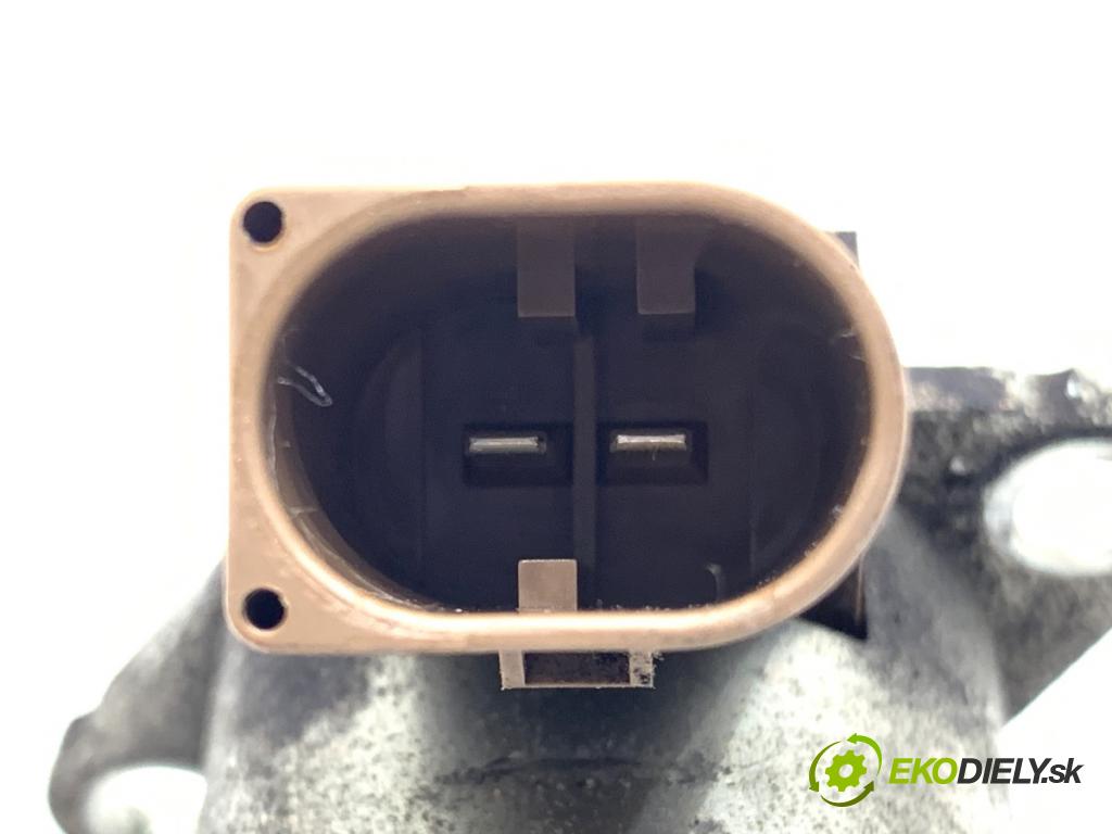 SEAT IBIZA IV liftback 2011 55 kW 1.2 TDI 1199 Regulátor tlaku paliva 28233374 (Palivový systém ostatné)