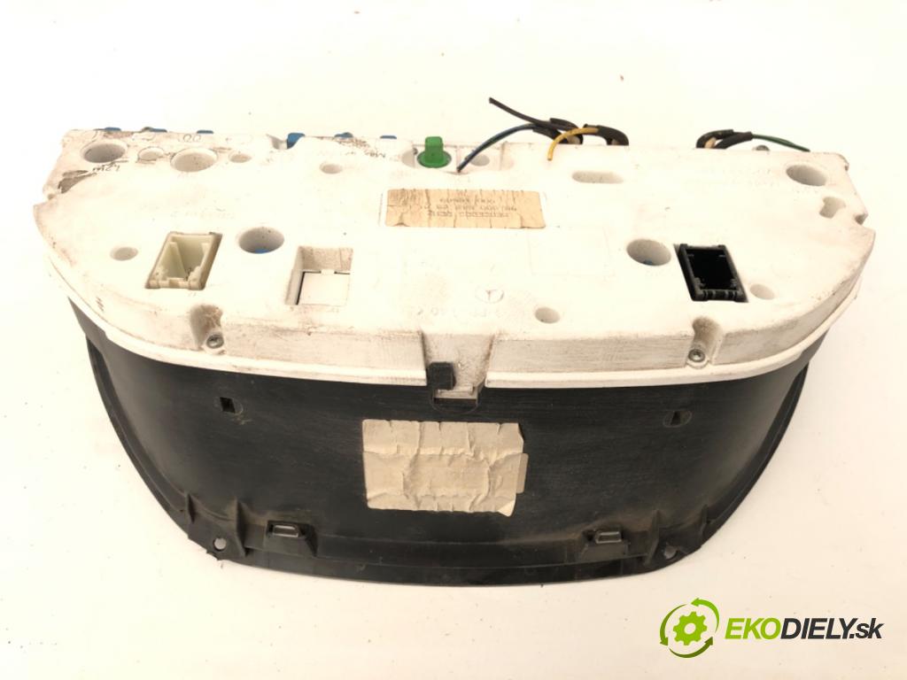 MERCEDES-BENZ W638 Autobus 1996 95 kW 113 2.0 (638.114, 638.194) 1998 Prístrojovka 0005422901 (Prístrojová doska)