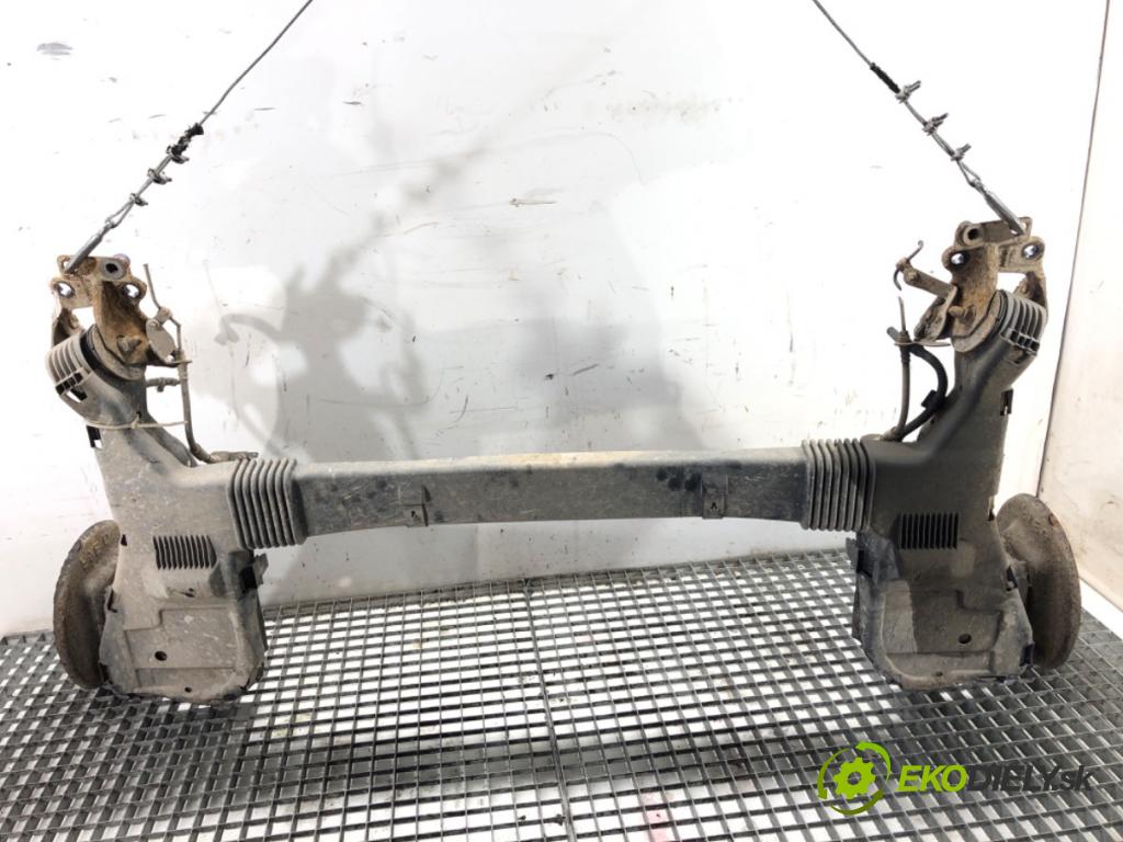 CITROEN BERLINGO III nadwozie wielkoprzestrzenne (MPV) 2019 73 kW 1.6 BlueHDi 100 1560 výztuha zadní část