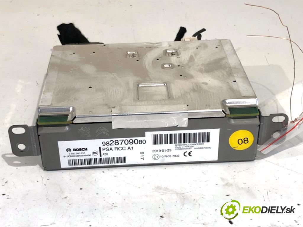 CITROEN BERLINGO III nadwozie wielkoprzestrzenne (MPV) 2019 73 kW 1.6 BlueHDi 100 1560 RADIO 9828709080 (Audio zariadenie)