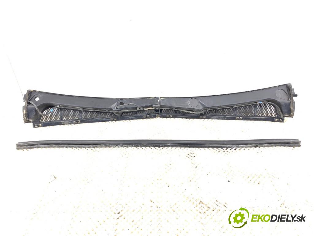 CITROEN BERLINGO III nadwozie wielkoprzestrzenne (MPV) 2019 73 kW 1.6 BlueHDi 100 1560 Torpédo, plast pod čelné okno 9816567780 (Torpédo (plast pod čelným sklom))