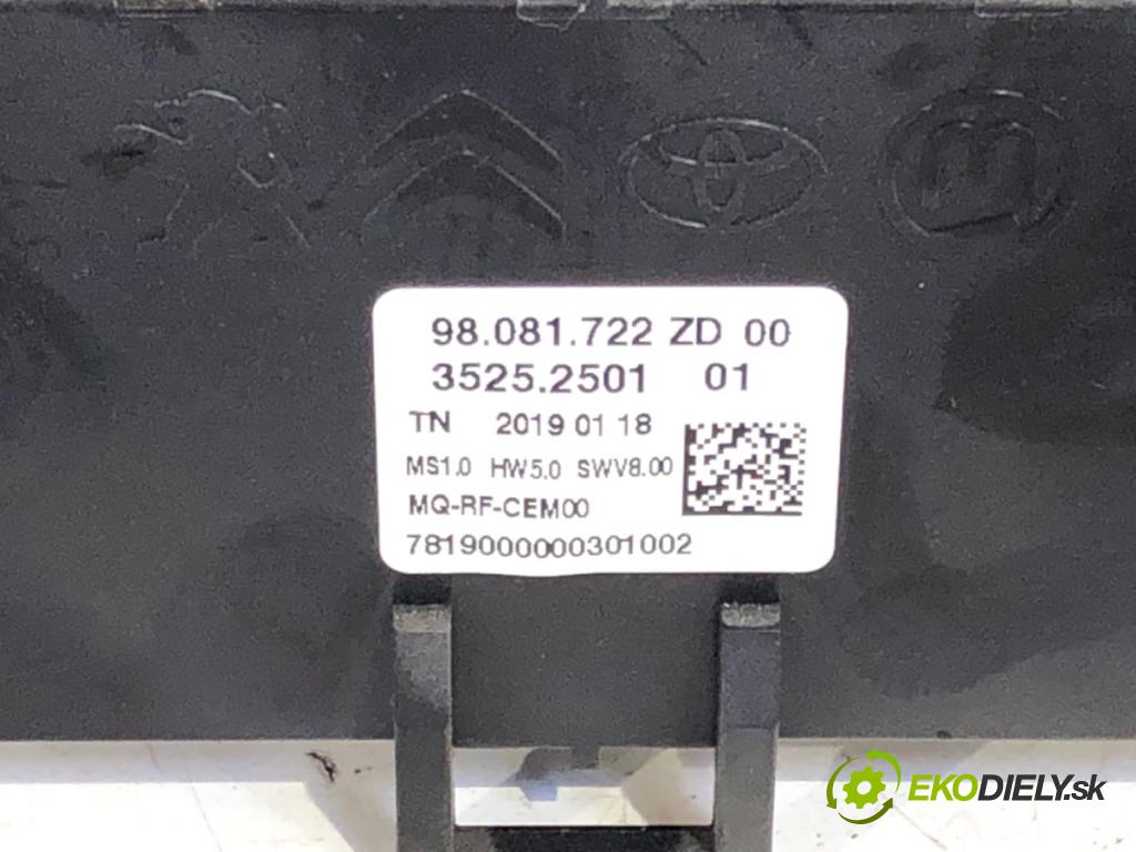 CITROEN BERLINGO III nadwozie wielkoprzestrzenne (MPV) 2019 73 kW 1.6 BlueHDi 100 1560 Panel ovládania kúrenia 98081722ZD (Prepínacie páčky pod volantom)