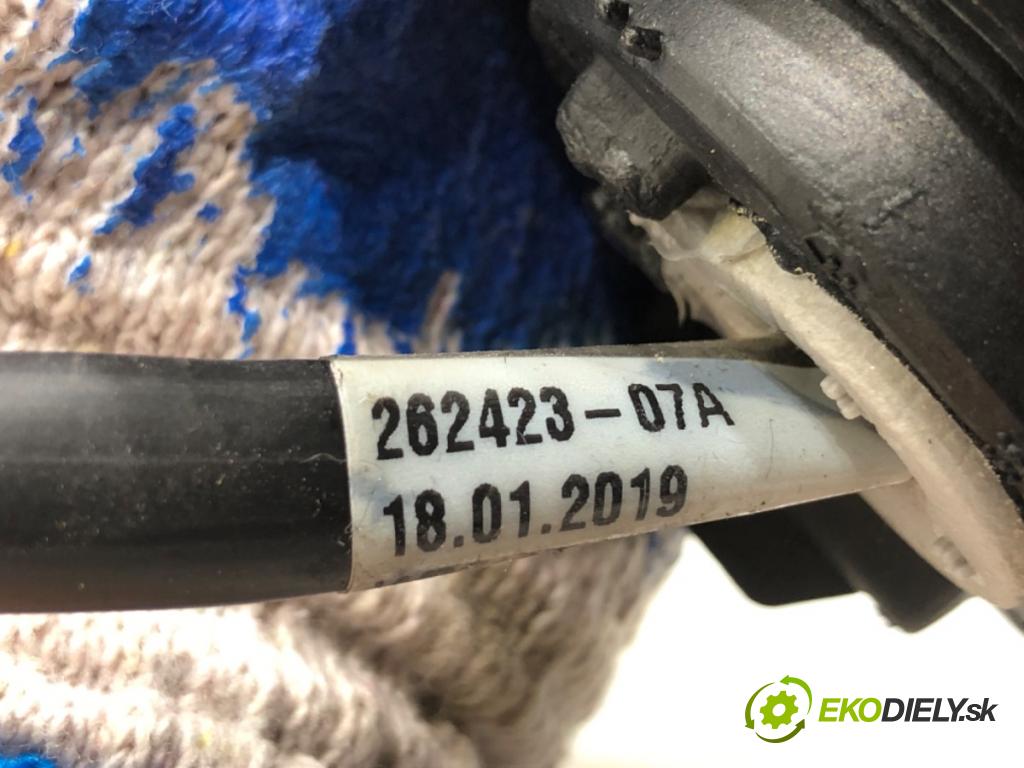CITROEN BERLINGO III nadwozie wielkoprzestrzenne (MPV) 2019 73 kW 1.6 BlueHDi 100 1560 zpětné zrcátko levý