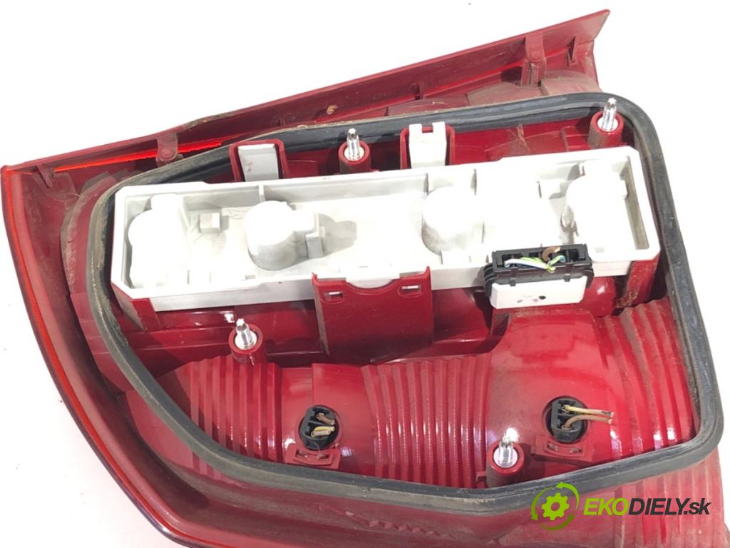 SKODA OCTAVIA II liftback 2007 77 kW 1.9 TDI 1896 světlo pravý zadní část 1Z5945096A