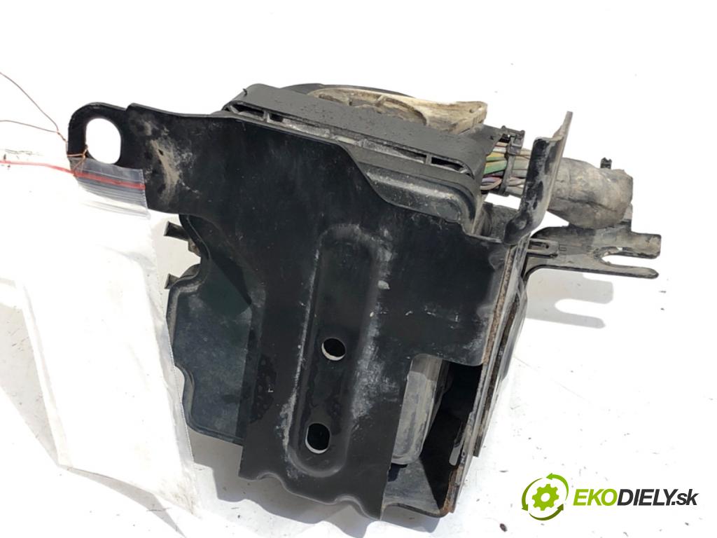 CITROEN BERLINGO III nadwozie wielkoprzestrzenne (MPV) 2019 73 kW 1.6 BlueHDi 100 1560 Pumpa ABS 9829939880 (Pumpa ABS)