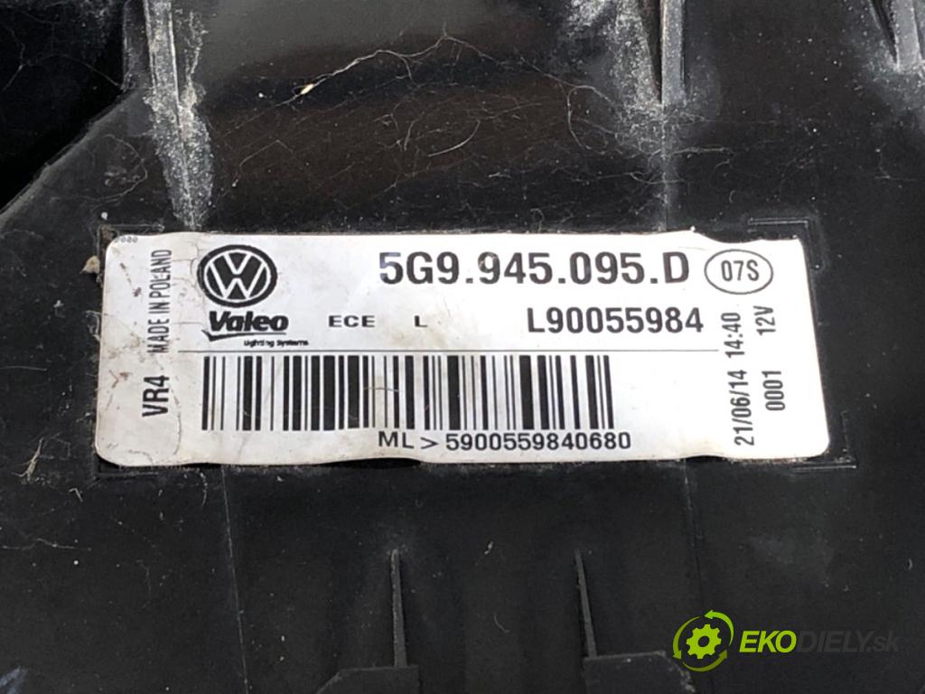 VW GOLF VII Kombi 2014 110 kW 2.0 TDI 1968 světlo levý zadní část 5G9945095D