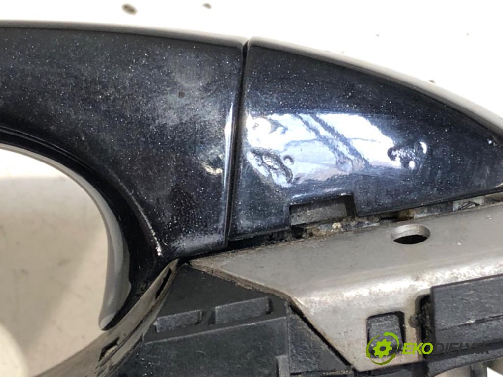 VW GOLF VII Kombi 2014 110 kW 2.0 TDI 1968 klika vnejší levý přední část
