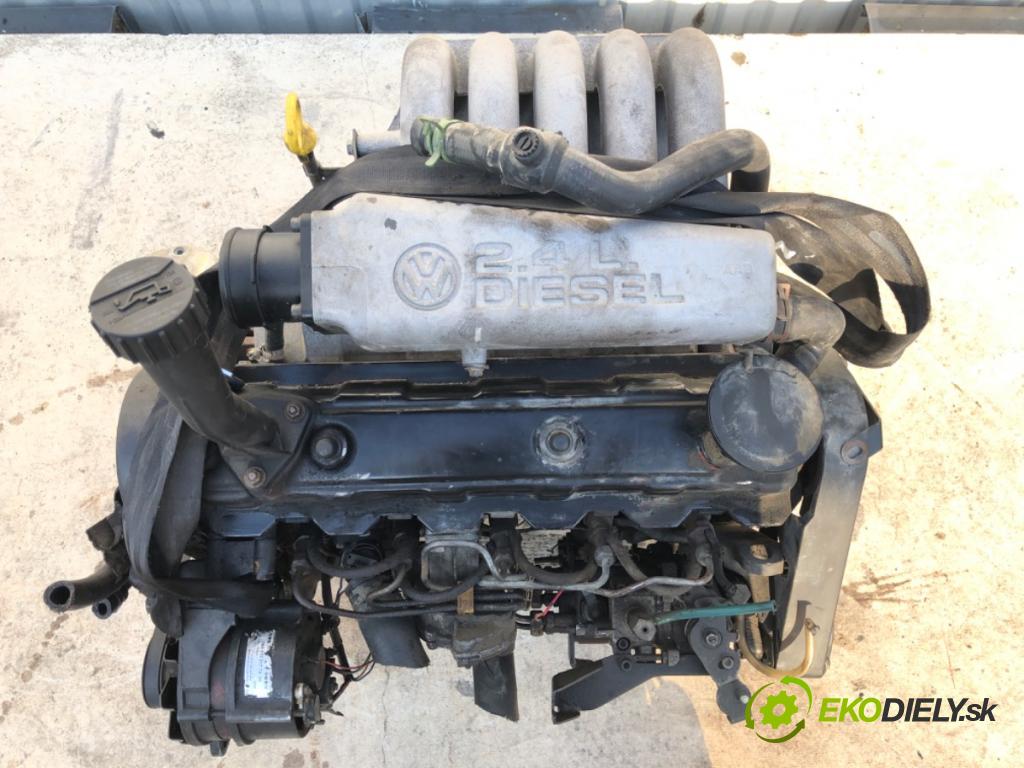 VW TRANSPORTER T4 Skrzynia 1991 57 kW 2.4 D 2370 motor KOMPLETNÍ: