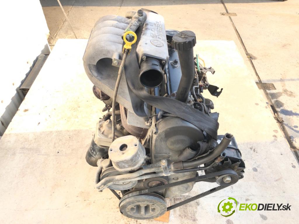VW TRANSPORTER T4 Skrzynia 1991 57 kW 2.4 D 2370 motor KOMPLETNÍ:
