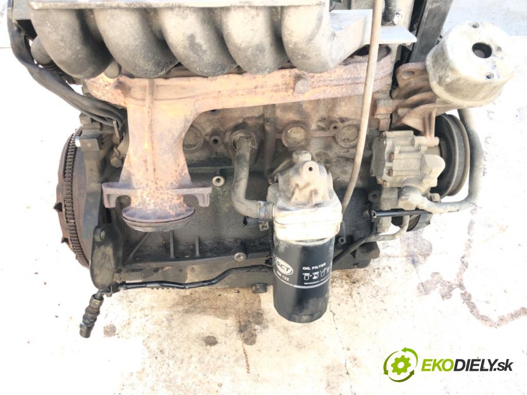 VW TRANSPORTER T4 Skrzynia 1991 57 kW 2.4 D 2370 motor KOMPLETNÍ: