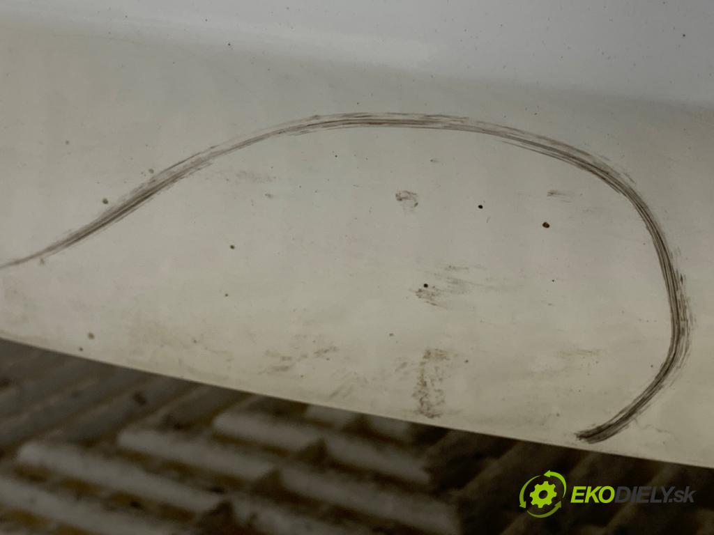 OPEL INSIGNIA A Kombi 2009 81 kW 2.0 CDTI (35) 1956 kapota zadní část