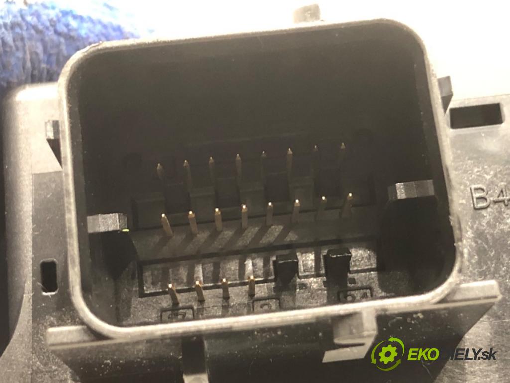 OPEL INSIGNIA A Kombi 2009 81 kW 2.0 CDTI (35) 1956 senzor airbag 13505596 (Snímač)