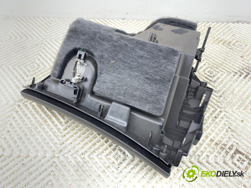 OPEL INSIGNIA A Kombi 2009 81 kW 2.0 CDTI (35) 1956 Priehradka, kastlík spolujazdca  (Priehradka (kastlík))