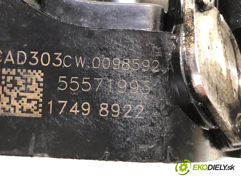 OPEL INSIGNIA A Kombi 2009 81 kW 2.0 CDTI (35) 1956 potrubí sání 55571993 (Sací potrubí)