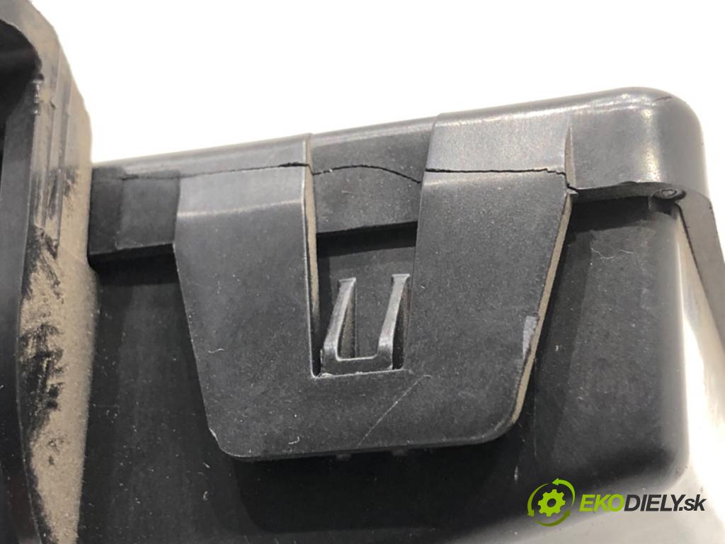 OPEL INSIGNIA A Kombi 2009 81 kW 2.0 CDTI (35) 1956 modul dveří 13333640