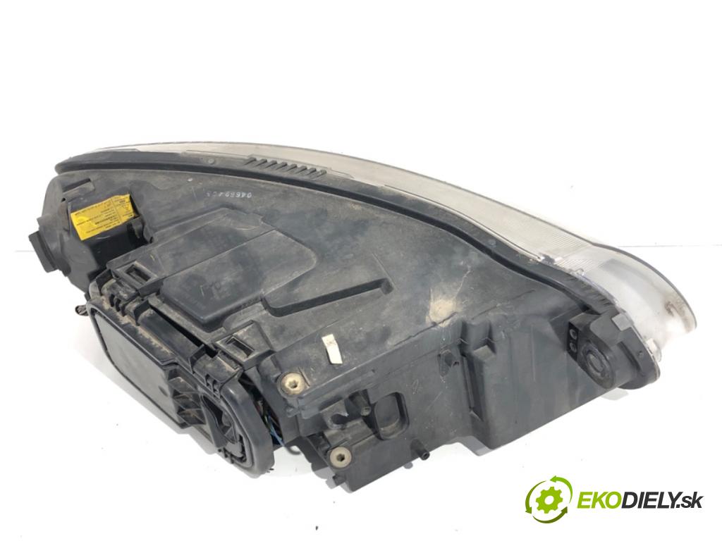 AUDI A6 C6 Kombi 2005 132 kW 2.7 TDI quattro 2698 Svetlomet ľavy predný XENON