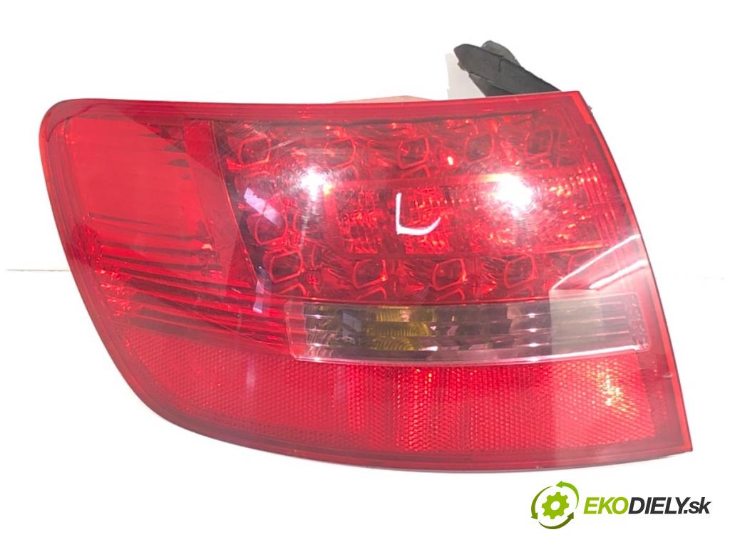 AUDI A6 C6 Kombi 2005 132 kW 2.7 TDI quattro 2698 světlo levý zadní část 89317030