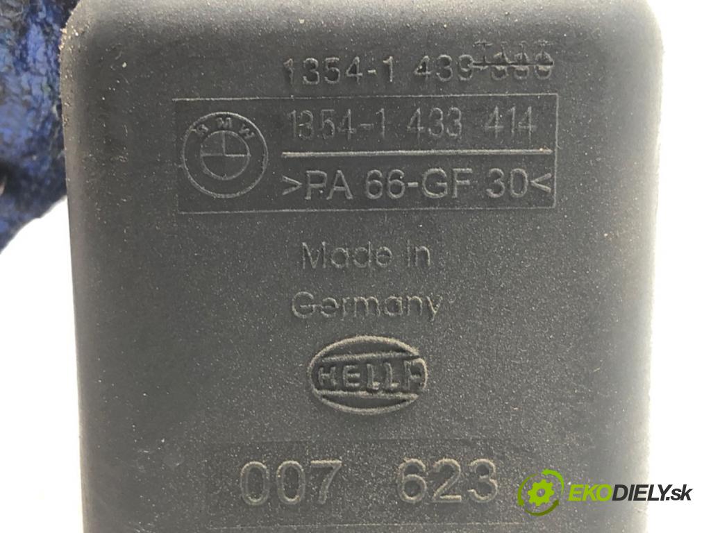 BMW E46 coupe 1999 110 kW 318 Ci 1995 Škrtiaca klapka 1433414 (Škrtiaca klapka)