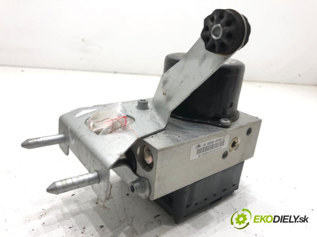 BMW E46 coupe 1999 110 kW 318 Ci 1995 Pumpa ABS 6751767 (Pumpa ABS)