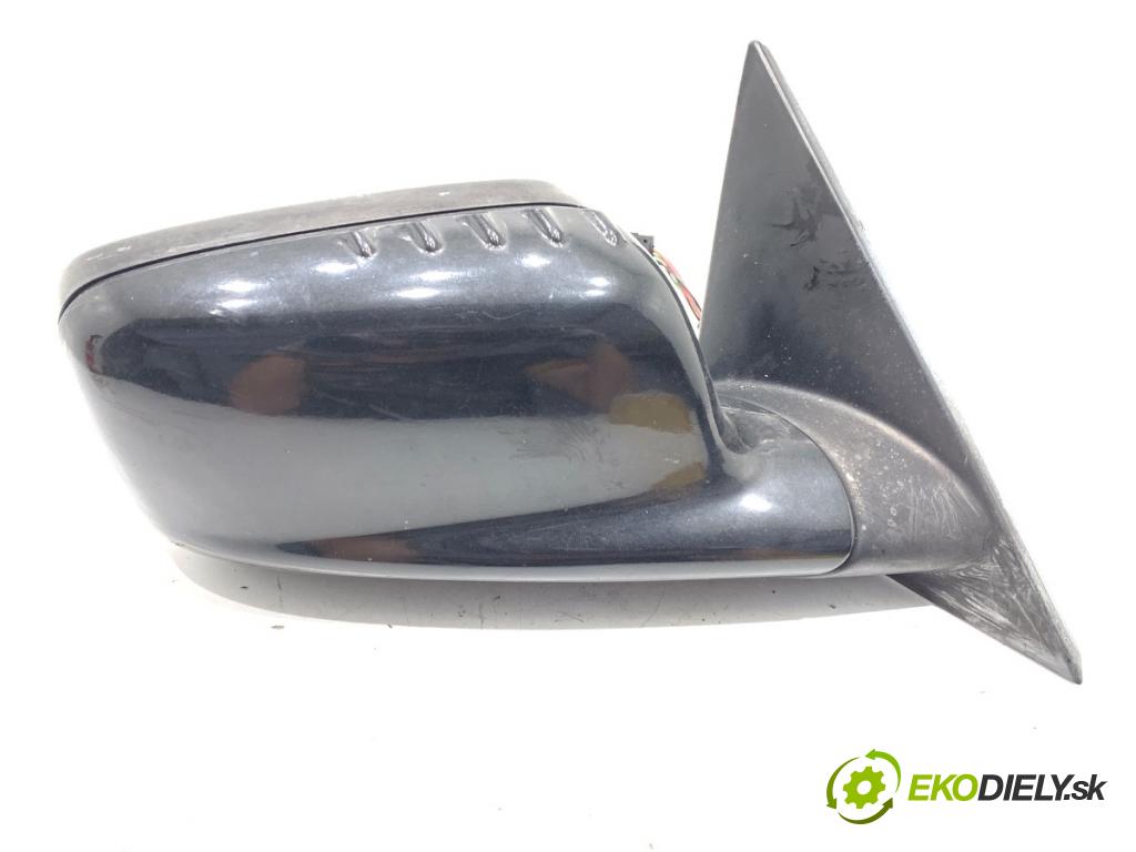BMW E46 coupe 1999 110 kW 318 Ci 1995 zpětné zrcátko pravý 