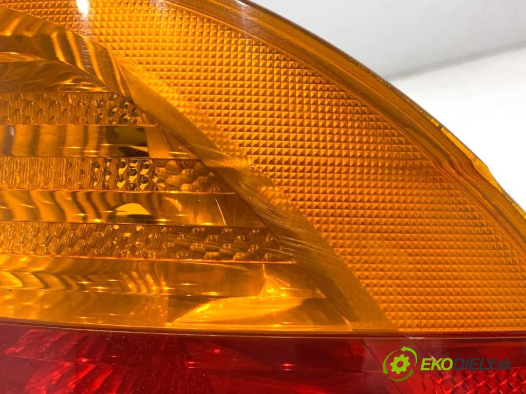 BMW E46 coupe 1999 110 kW 318 Ci 1995 světlo pravý zadní část 8364726