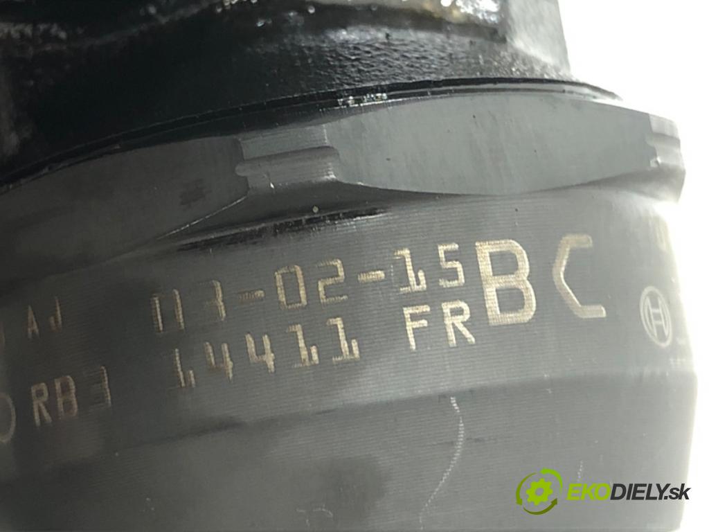 AUDI A4 B6 Kombi 2003 85 kW 1.9 TDI 1896 vstříkovače 038130073AJ