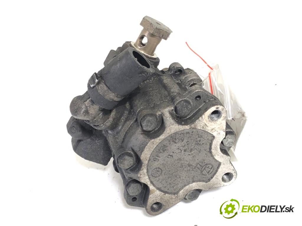 AUDI A4 B6 Kombi 2003 85 kW 1.9 TDI 1896 Pumpa servočerpadlo 8D0145156T (Servočerpadlo)