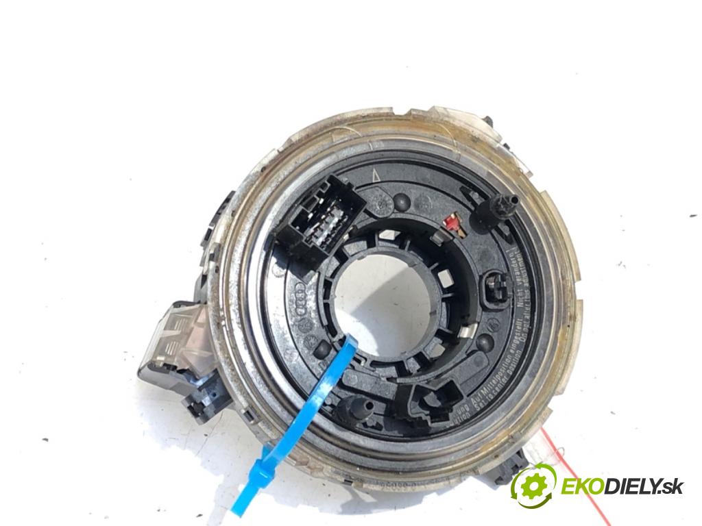 AUDI A4 B6 Kombi 2003 85 kW 1.9 TDI 1896 Krúžok, slimák airbag 8E0953541D (Airbag)