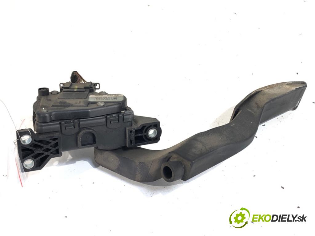 AUDI A4 B6 Kombi 2003 85 kW 1.9 TDI 1896 Potenciometer plynu 8EI721523 (Potenciometer plynového pedálu)