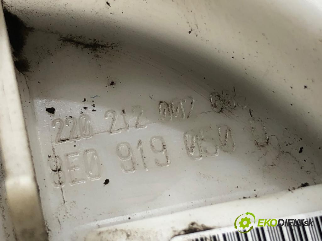 AUDI A4 B6 Kombi 2003 85 kW 1.9 TDI 1896 pumpa paliva 8E0919050D