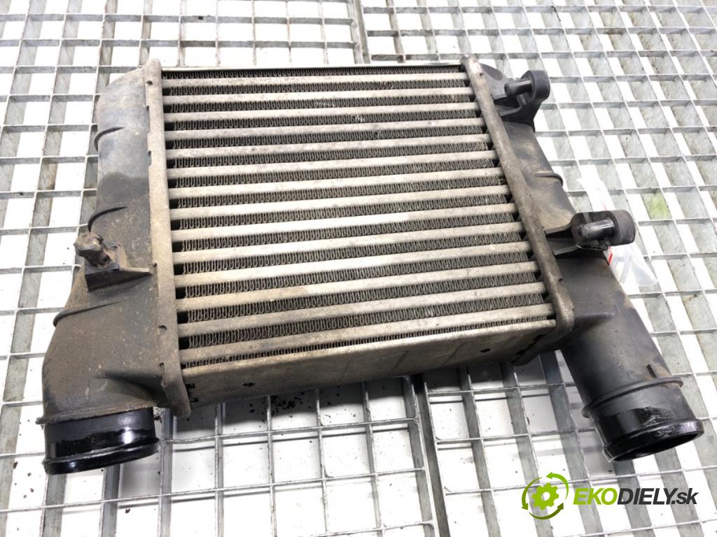 AUDI A4 B6 Kombi 2003 85 kW 1.9 TDI 1896 intercooler 8E0145805F (Intercooler (chladič stlačeného vzduchu))
