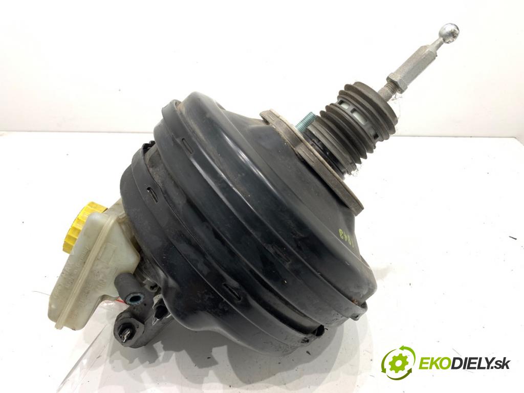 VW PASSAT B5 FL sedan 2002 96 kW 1.9 TDI 1896 Posilovač bŕzd 3B0614105A