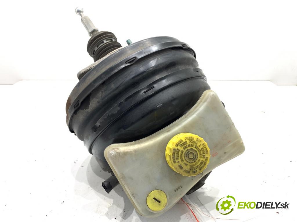 VW PASSAT B5 FL sedan 2002 96 kW 1.9 TDI 1896 Posilovač bŕzd 3B0614105A