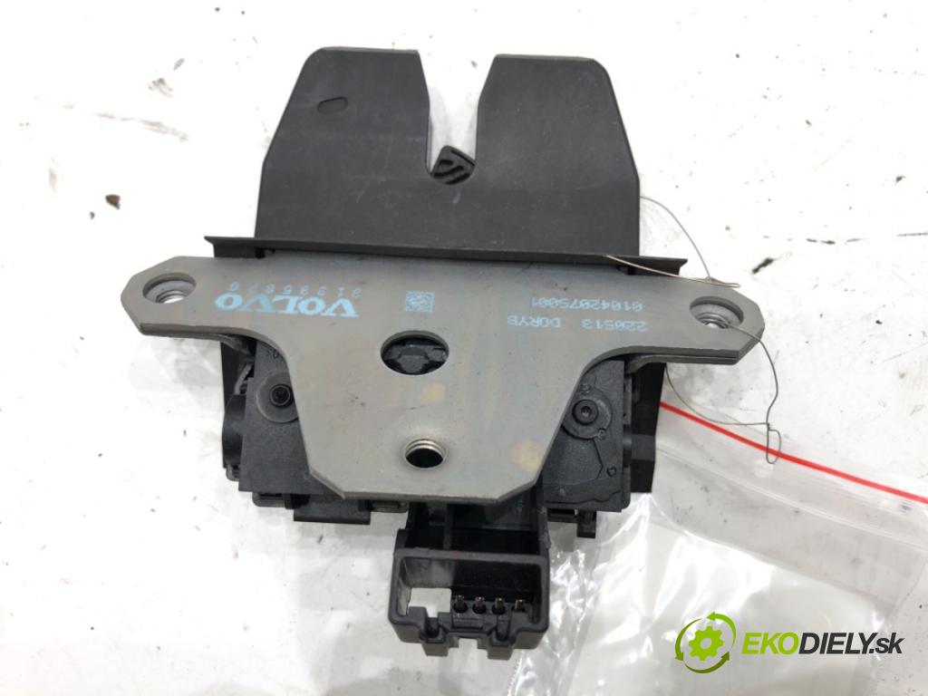VOLVO V40 liftback 2013 110 kW T3 GTDi 1596 zámok dveří zadní část 31335870