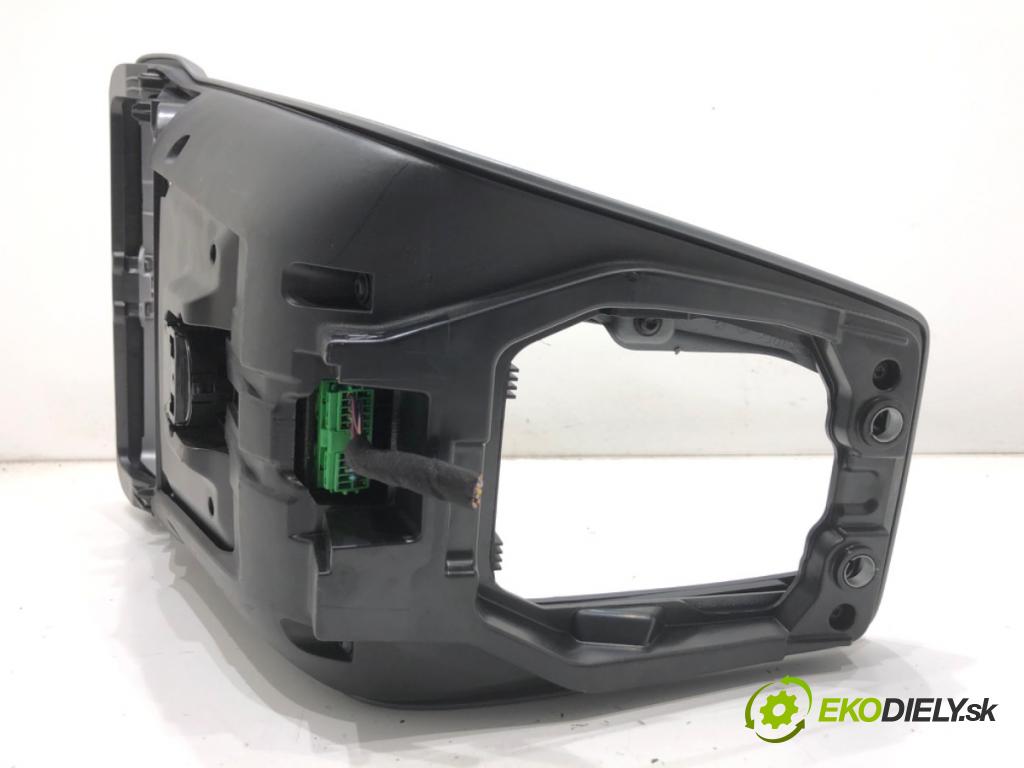 VOLVO V40 liftback 2013 110 kW T3 GTDi 1596 RADIO  (Audio zariadenie)