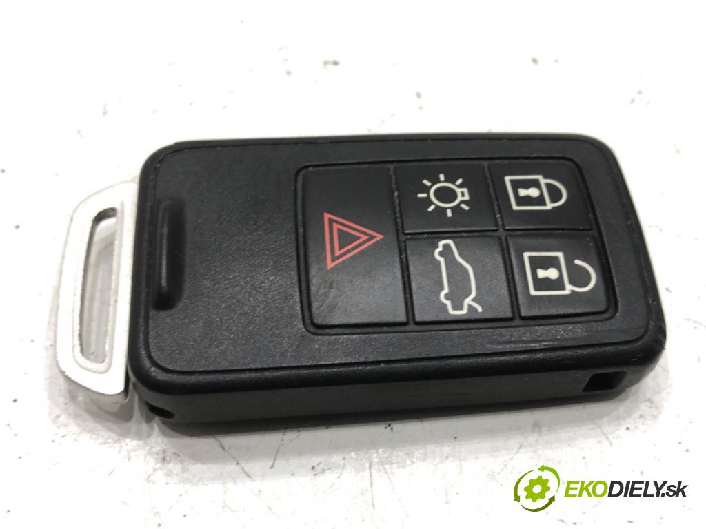 VOLVO V40 liftback 2013 110 kW T3 GTDi 1596 spinačka 28227917 (Spínacia skrinka)