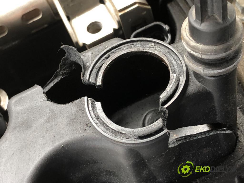 VOLVO V40 liftback 2013 110 kW T3 GTDi 1596 motor B4164T3 (Motor)