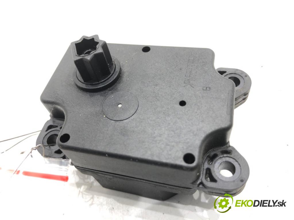 VOLVO V40 liftback 2013 110 kW T3 GTDi 1596 motor topení 4N5H-19E616-BA