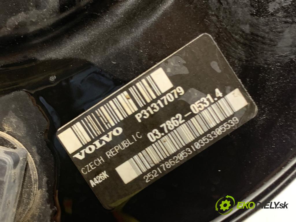 VOLVO V40 liftback 2013 110 kW T3 GTDi 1596 Posilovač bŕzd P31317079