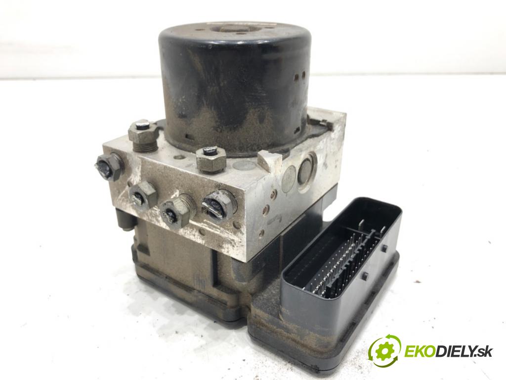 VOLVO V40 liftback 2013 110 kW T3 GTDi 1596 Pumpa ABS P31317074 (Pumpa ABS)