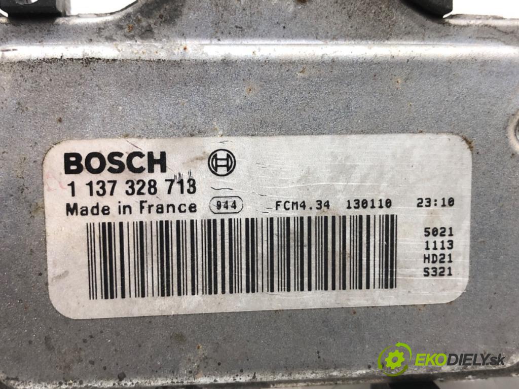 VOLVO V40 liftback 2013 110 kW T3 GTDi 1596 modul ventilátoru 1137328713