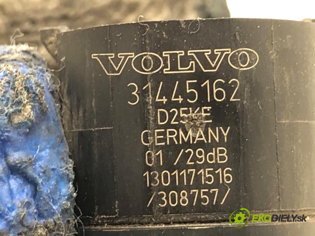 VOLVO V40 liftback 2013 110 kW T3 GTDi 1596 snímač PDC 31445162