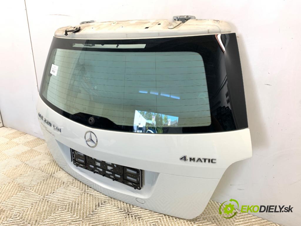 MERCEDES-BENZ X204 SUV 2009 125 kW 220 CDI 4-matic (204.984, 204.997) 2143 kapota zadní část