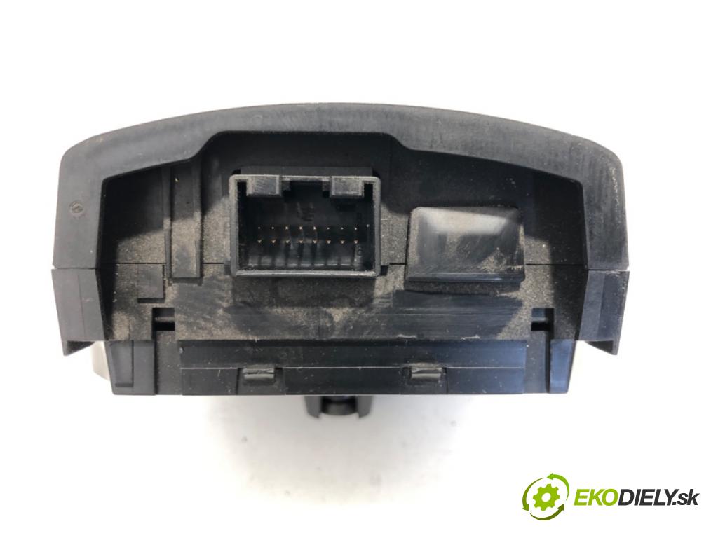 DAF XF Ciągnik siodłowy 2016 340 kW FT 460 340 kW [462 KM] olej napędowy 2012 - 2022 12900 KAMERA PASA rýchlosti 2032261