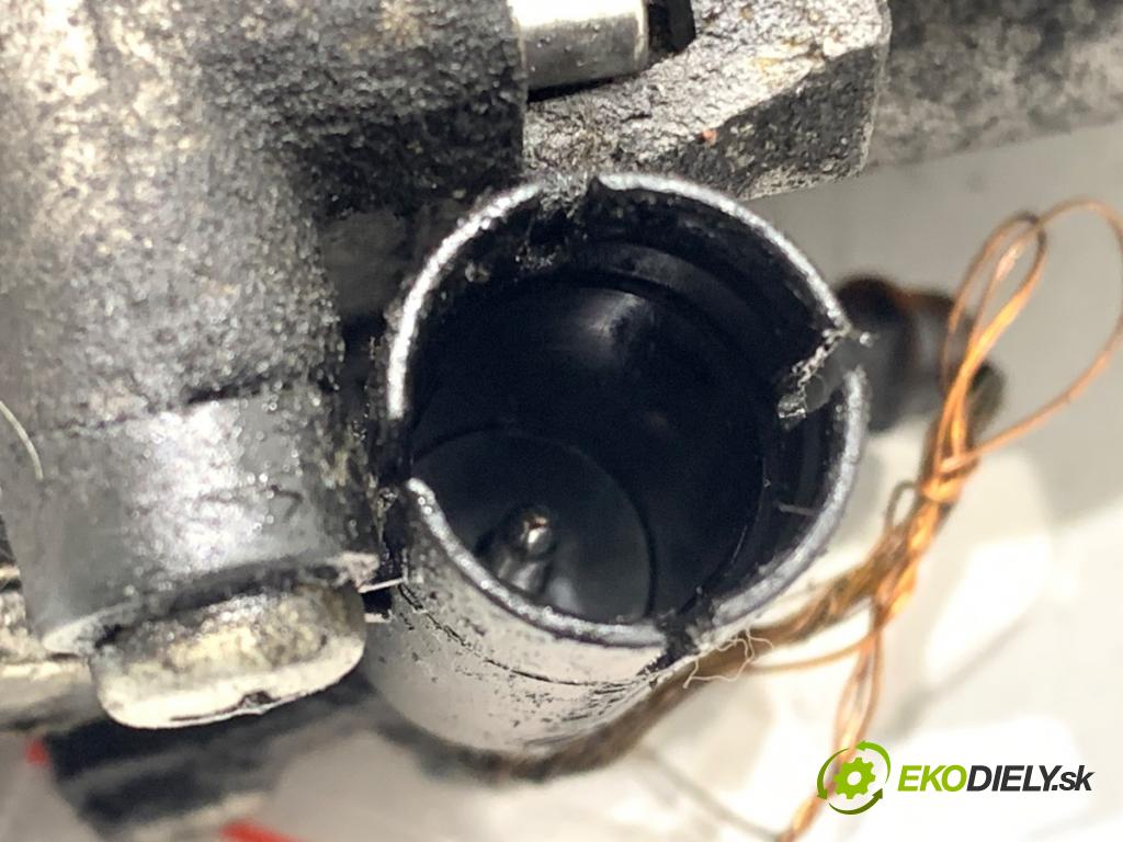 BMW E83 SUV 2005 110 kW 2.0 d 1995 Kompresor klimatizácie 6905643 (Kompresor klimatizácie)